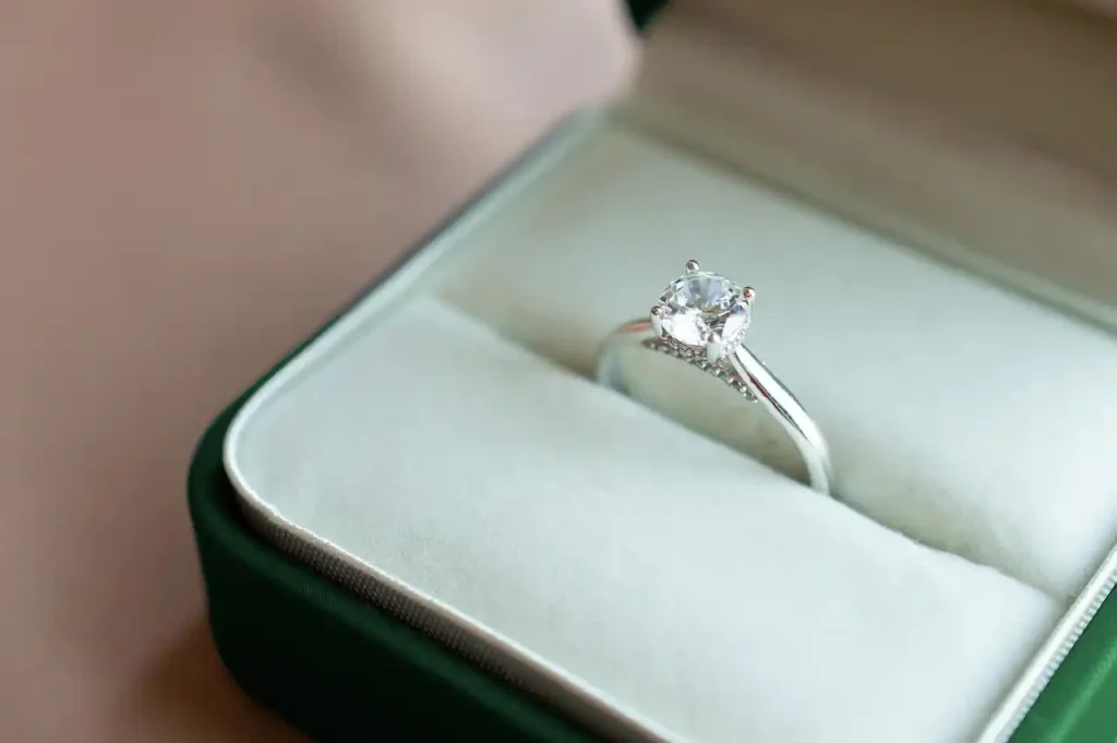 Diamond ring gift