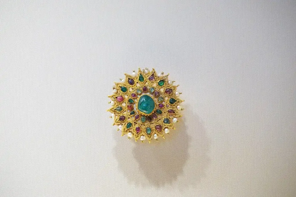 Gold jewelry ring gift