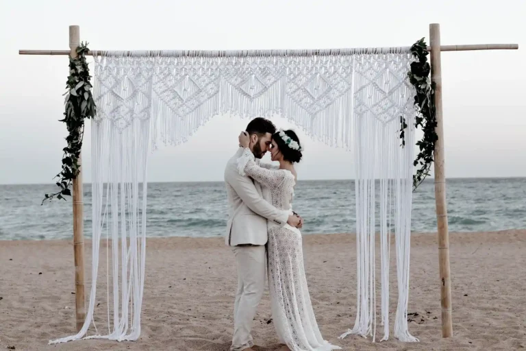 couple hug at beach