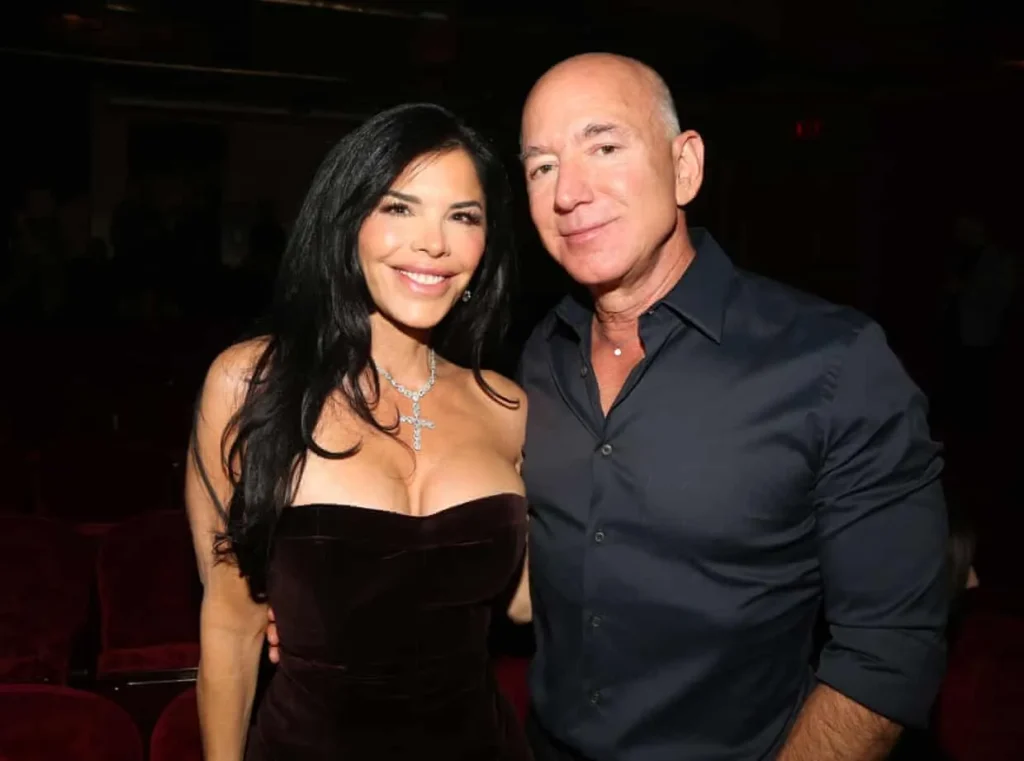 Bezos and Sanchez