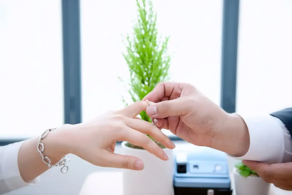 Promise Ring vs. Engagement Ring