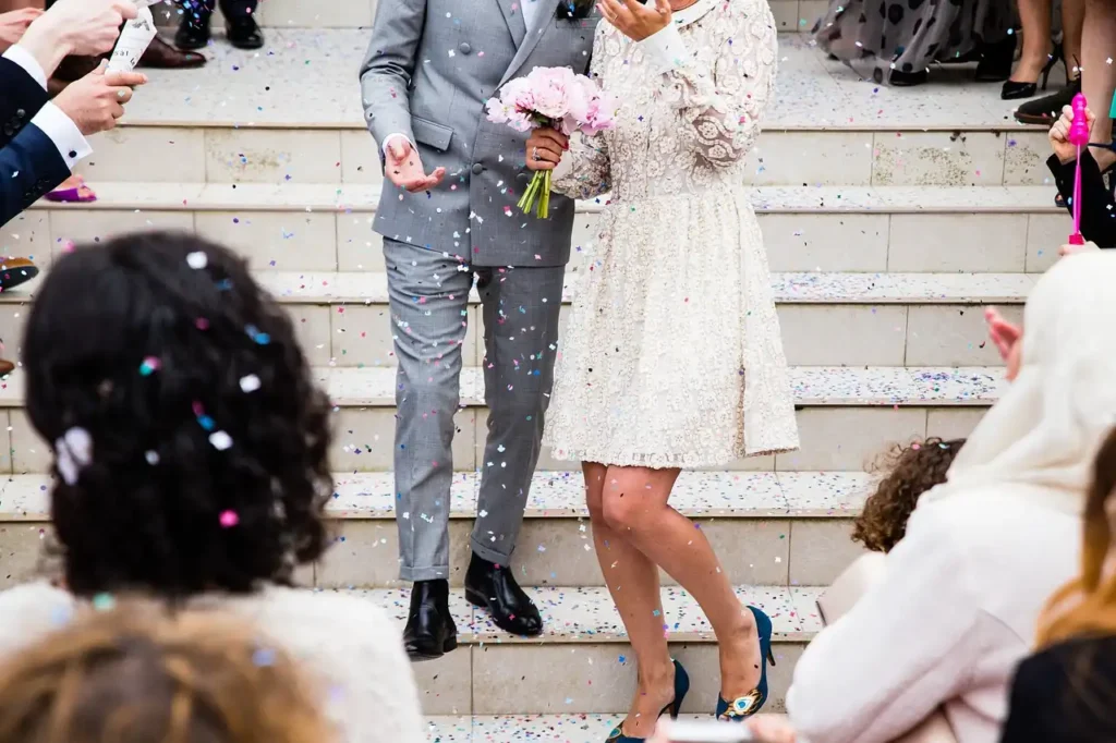 couple wedding party