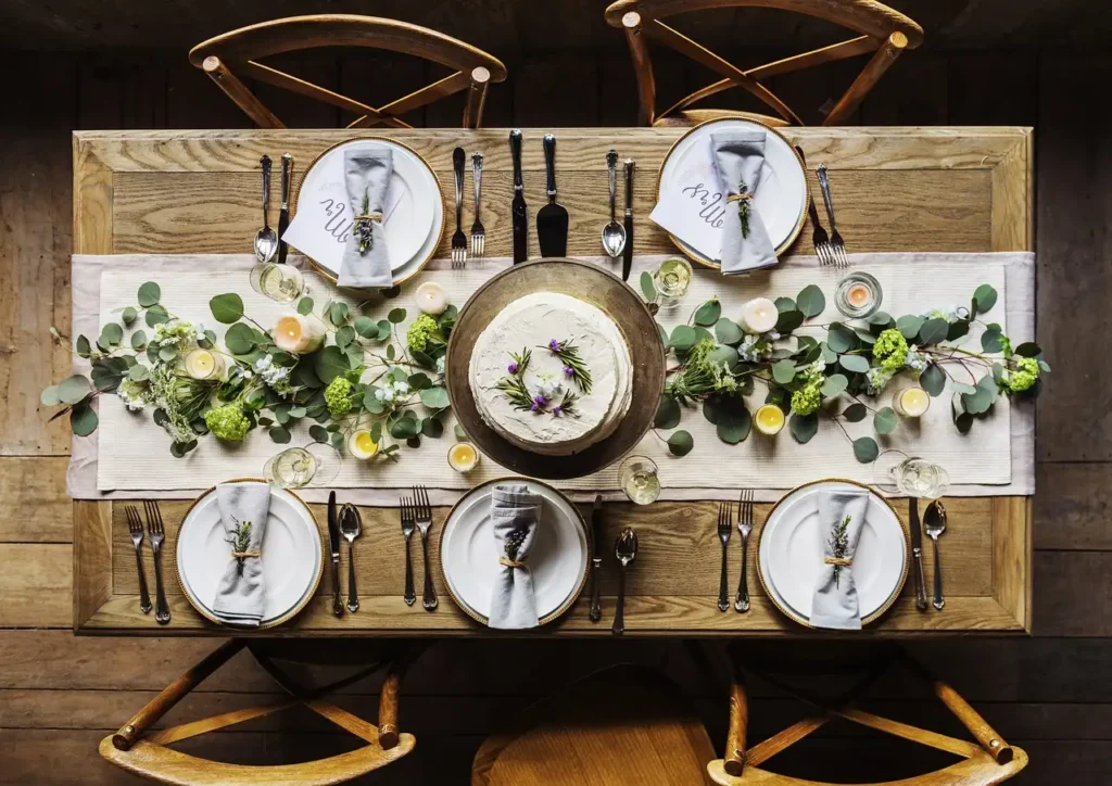 wedding dining table